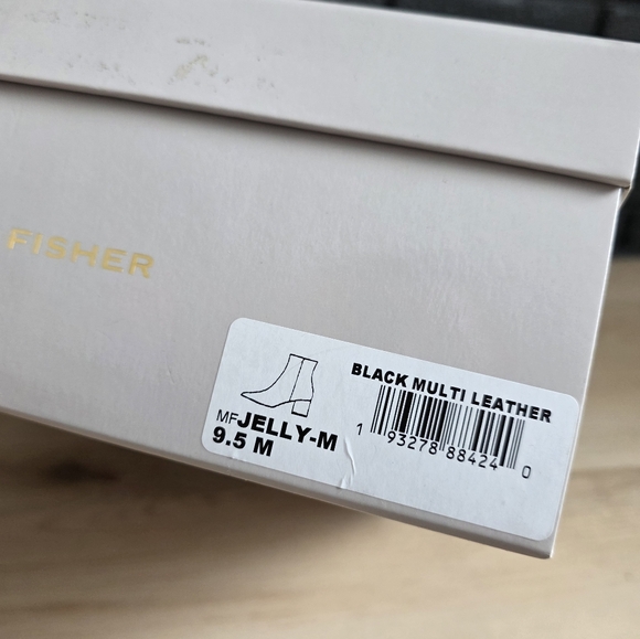 Marc Fisher Leather Ankle Booties Elegant Pointed Toe MF Jelly Black 9.5 - Picture 3 of 11